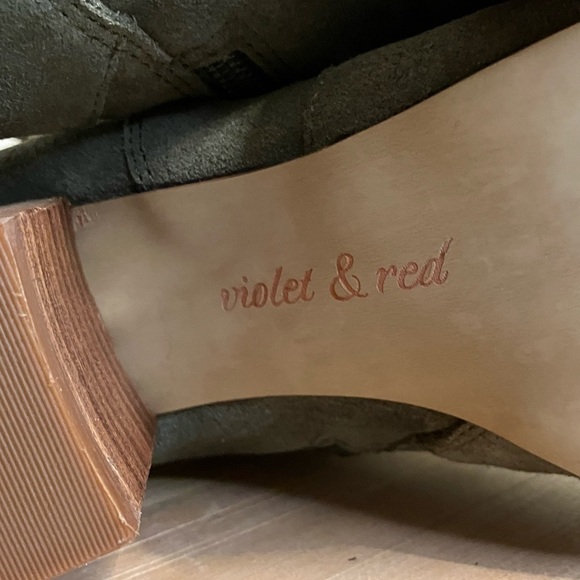 EUC Violet & Red Green Suede Leather Bow Janine Boots Size 6 - Picture 9 of 9